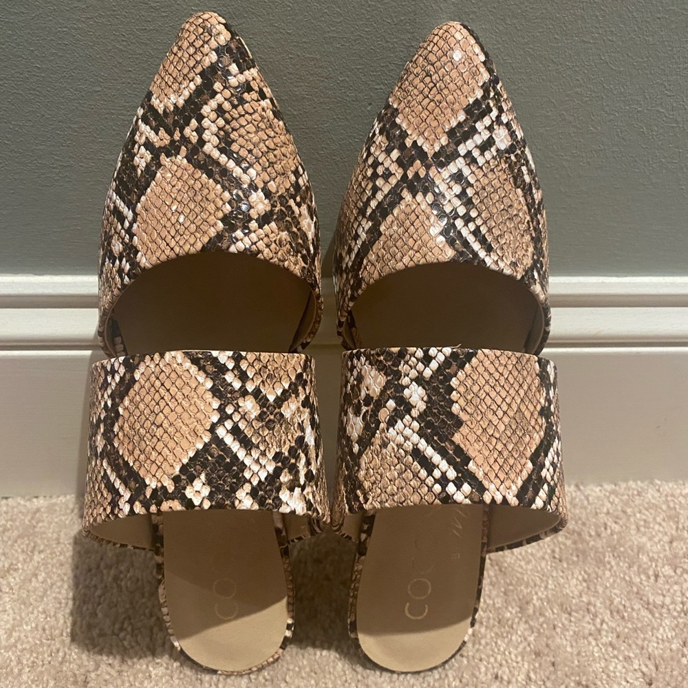 Coconuts by Matisse flat mule size 7